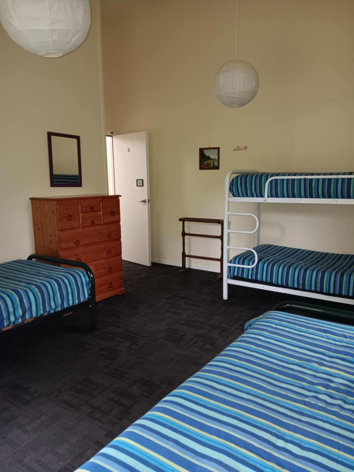Purple Hen Country Lodge Katikati Bagian luar foto